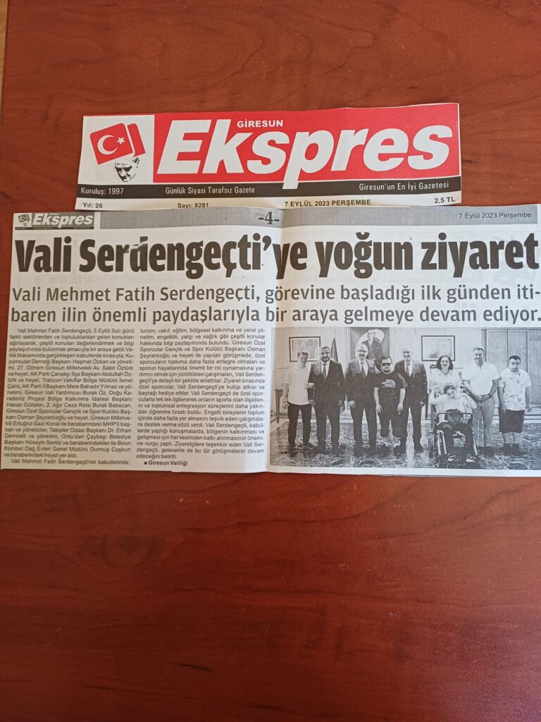 Giresun Özel Sporcular Gençlik ve Spor Kulübü Başkanı Osman Şeyranlıoğlu ve özel sporcular, Vali Mehmet Fatih Serdengeçti’yi makamında ziyaret etti.