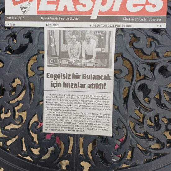 Bulancak Belediye Başkanı Necmi Sıbıç ile Giresun Özel Gereksinimli Bireyleri Destekleme Derneği Başkanı Osman Seyranlıoğlu, engelsiz bir Bulancak için iş birliği protokolü imzaladı.